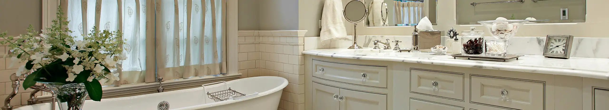 A newly renovated bathroom with upgraded plumbing by RJ Plumbing Services. Call today for a quote to upgrade your plumbing.
